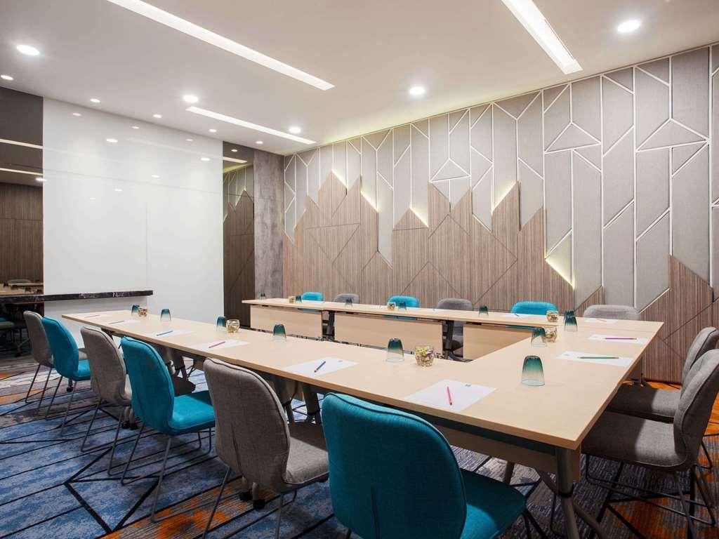 Ibis Styles Medan Pattimura Ngoại thất bức ảnh