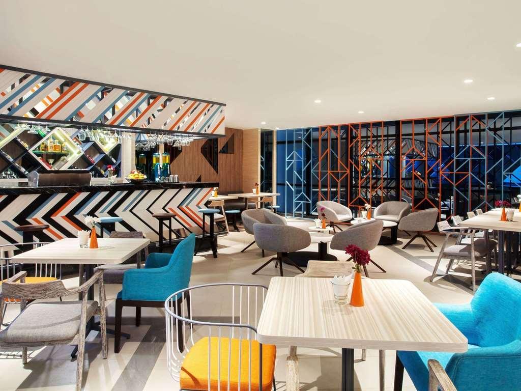 Ibis Styles Medan Pattimura Ngoại thất bức ảnh