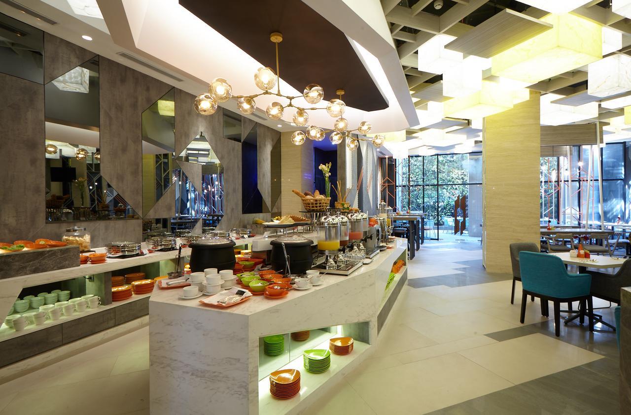Ibis Styles Medan Pattimura Ngoại thất bức ảnh